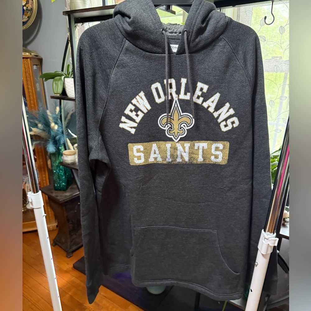NFL New Orleans Saints Gray Hoodie with Sherpa Lined Hood. Men’s XL